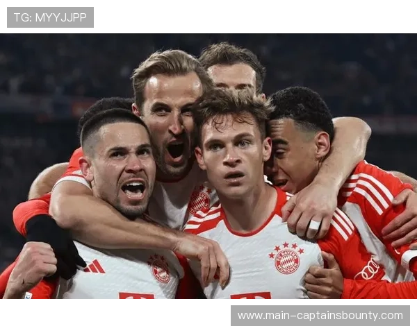 基米希点球争议瞬间改写战局，汉堡主场气势如虹